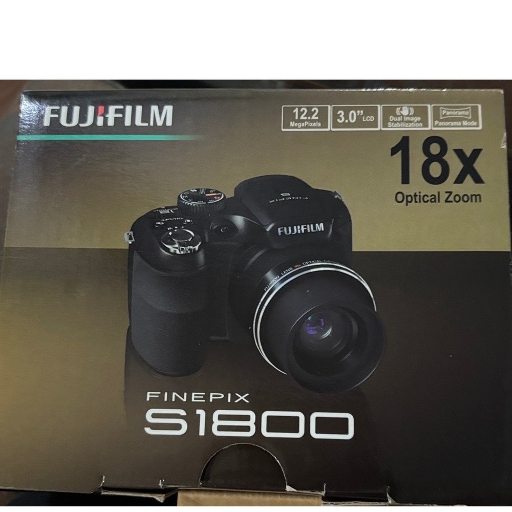 Fujifilm FinePix S1800 12.2MP Digital Camera 18x Optical Zoom Black Bridge Cam - Picture 2 of 6